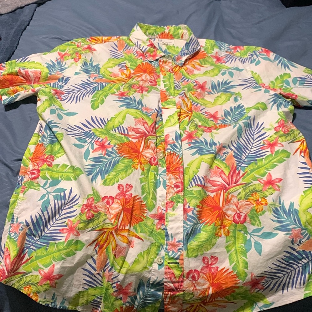 Mens. GAP Hawaiian shirt